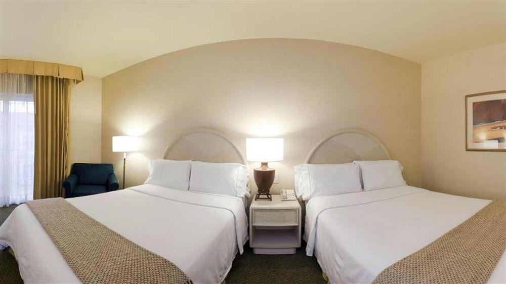 Holiday Inn Express Torreon By Ihg Luaran gambar