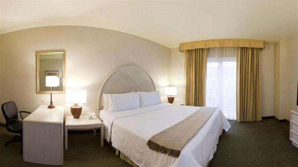 Holiday Inn Express Torreon By Ihg Luaran gambar