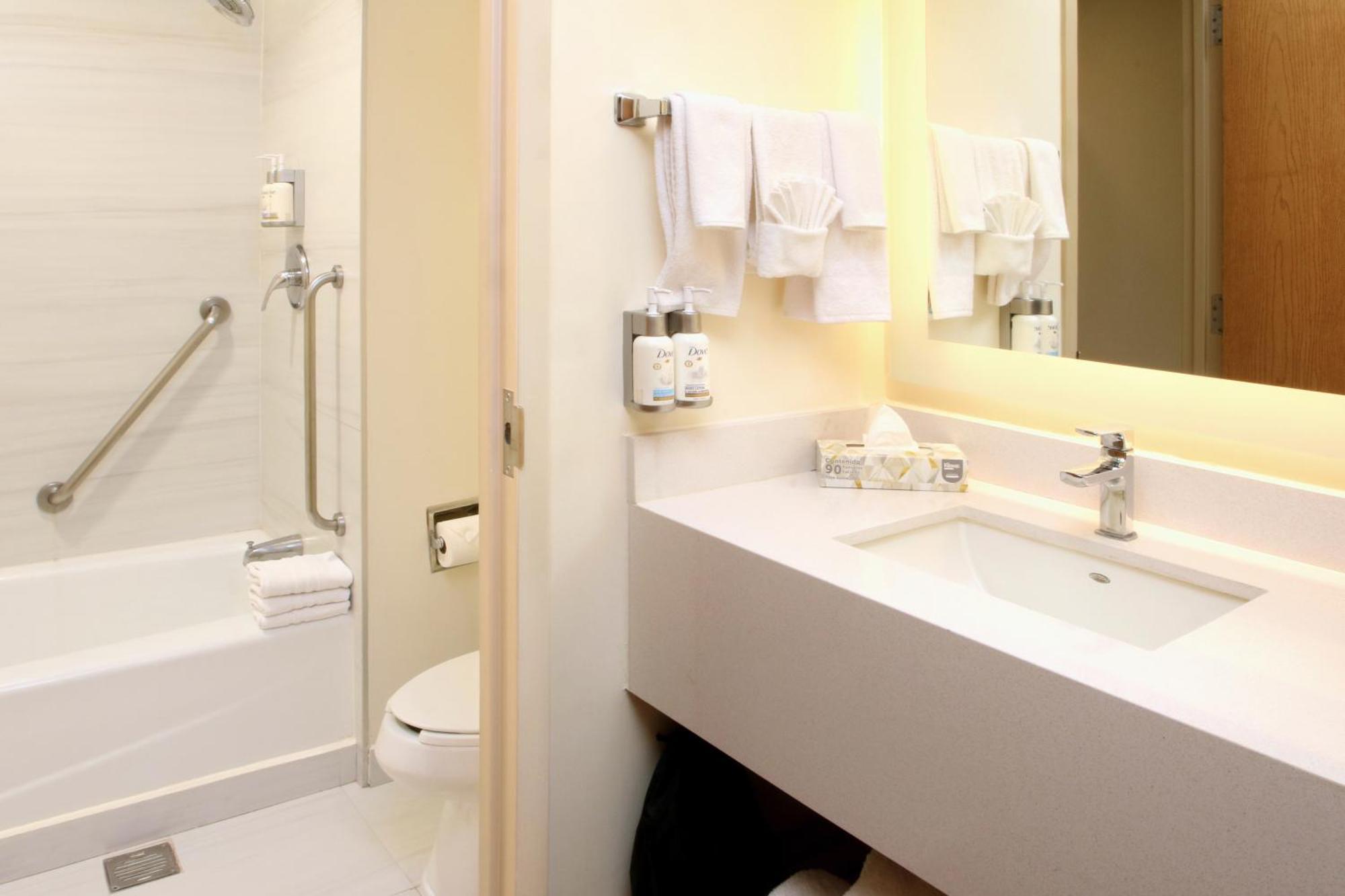 Holiday Inn Express Torreon By Ihg Luaran gambar